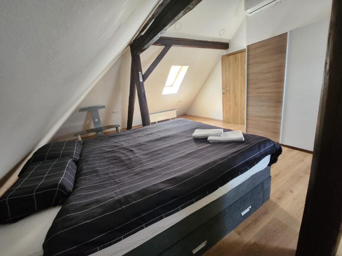 דירות זאגרב Apartman Buzanova 001 מראה חיצוני תמונה