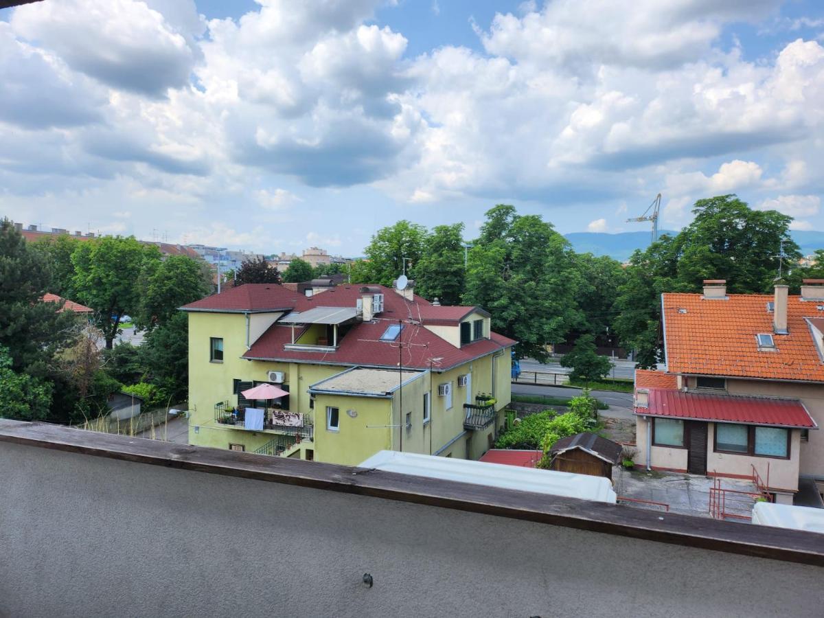 דירות זאגרב Apartman Buzanova 001 מראה חיצוני תמונה