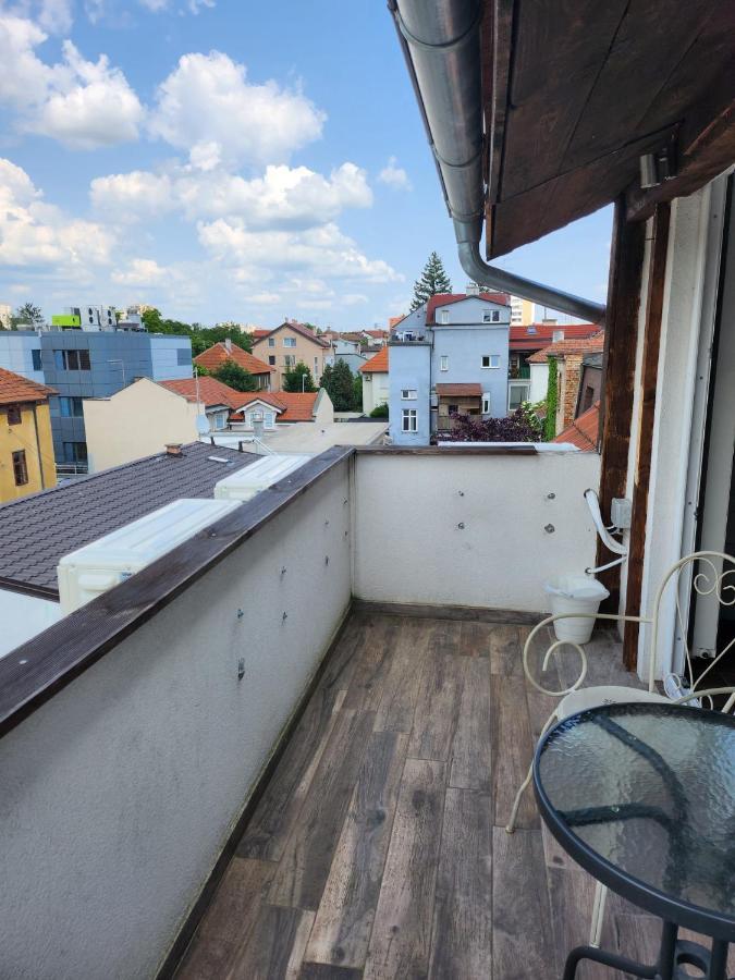 דירות זאגרב Apartman Buzanova 001 מראה חיצוני תמונה